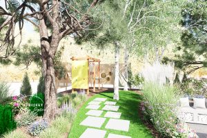 Siłownia dla młodzieży w ogrodzie, otoczona brzozami i sosnami, dojście do siłowni z płyt betonowych zatopionych w trawie